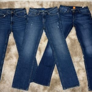 Distressed Skinny Jeans