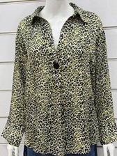 Elegant Women’s Green/Black Patterned Shirt – Long Sleeve