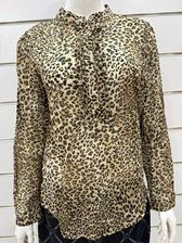 Tiger-print blouse with sleeves
